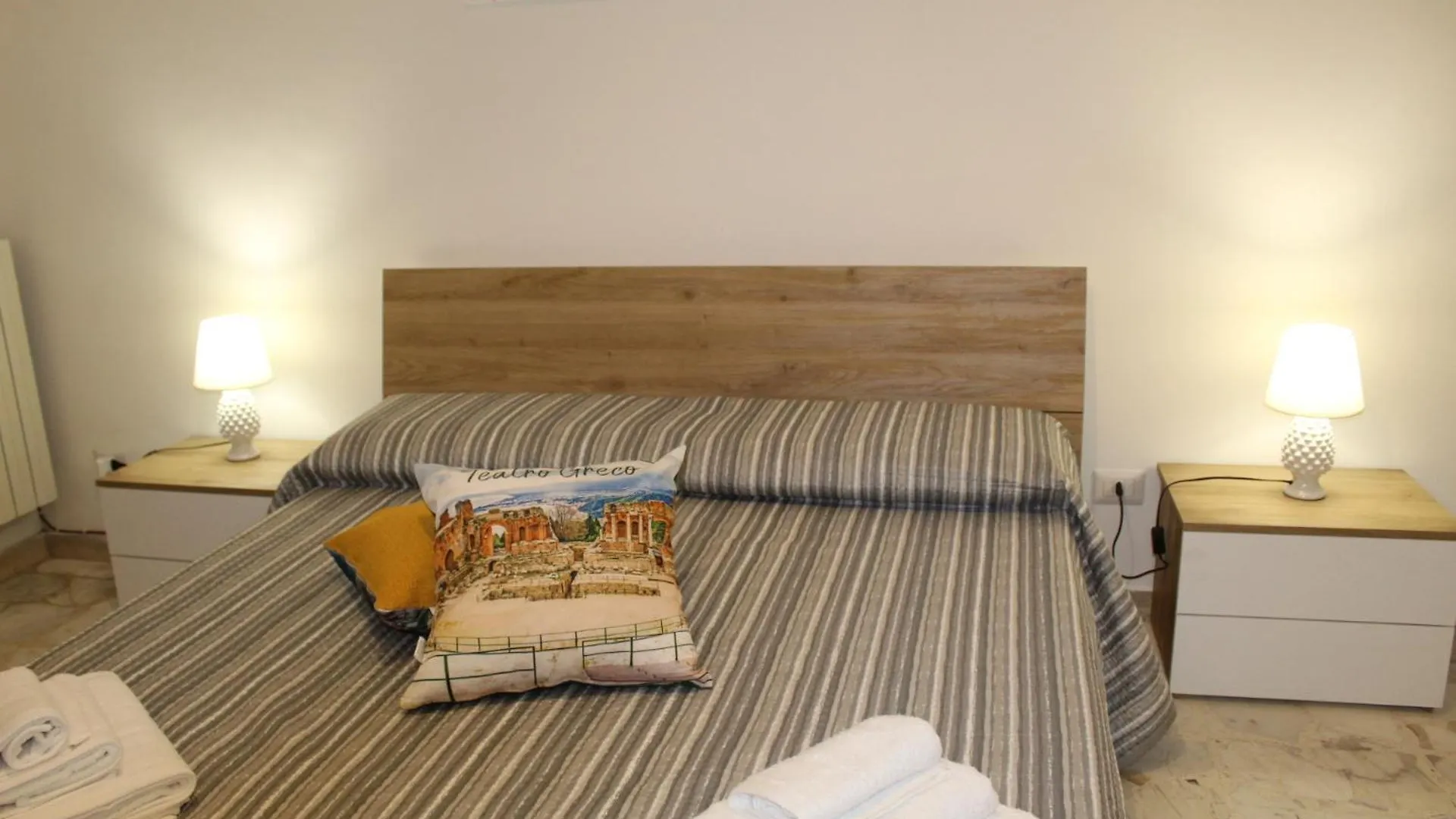 A Un Passo Dal Centro Appartement Catánia